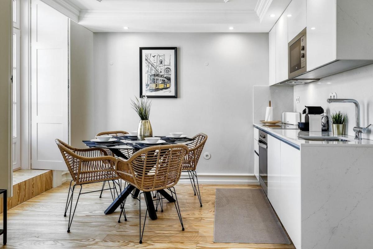 Lisbon Beautiful 2 Bedroom Apartment With Views In Rua Augusta Lissabon Exterior foto