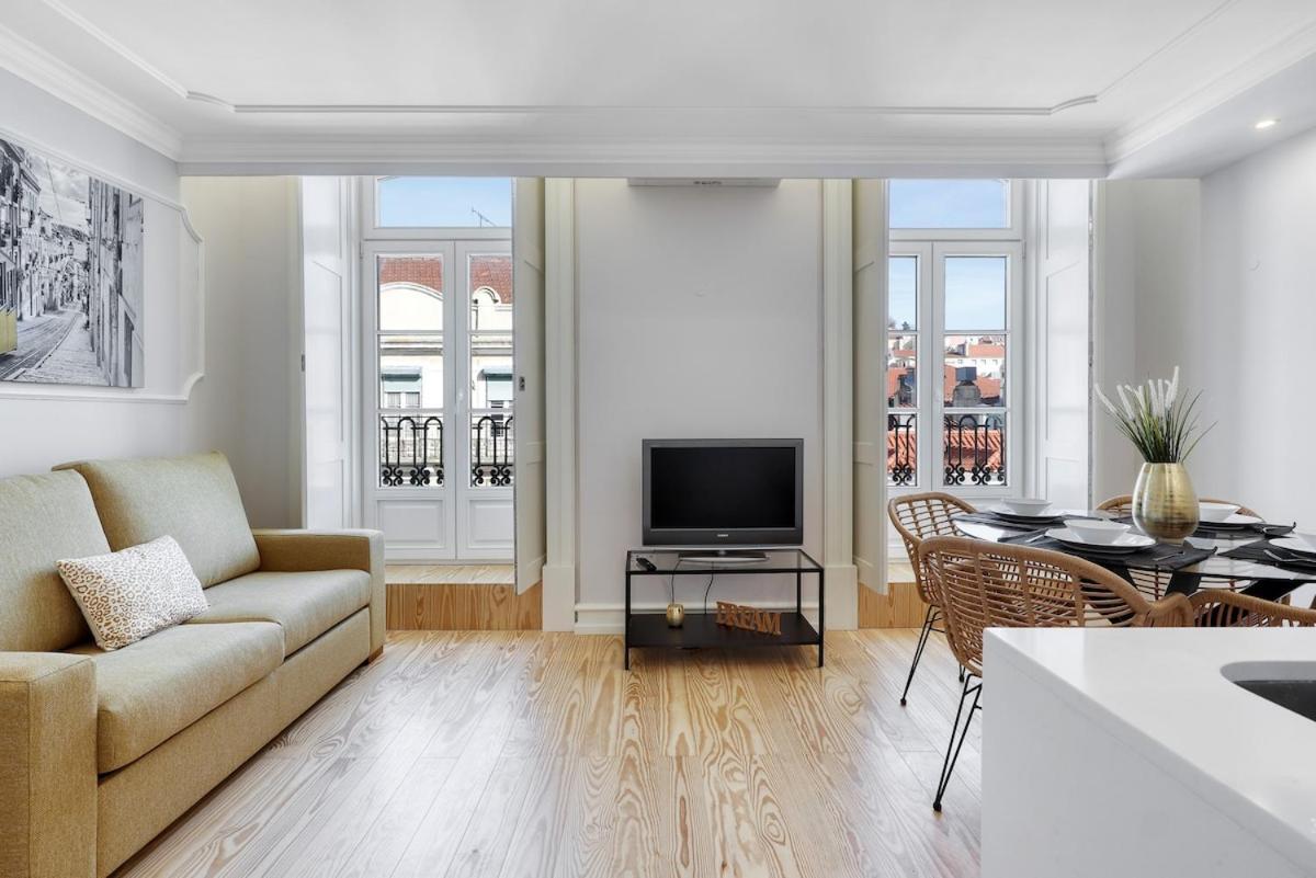 Lisbon Beautiful 2 Bedroom Apartment With Views In Rua Augusta Lissabon Exterior foto